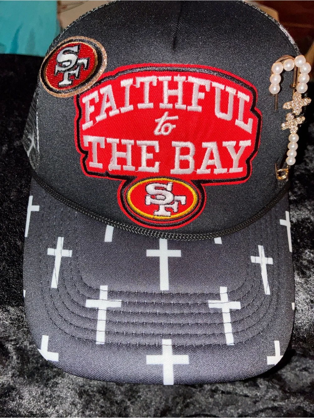 San Francisco Faithful to the Bay custom trucker hat small brim - Black & Red